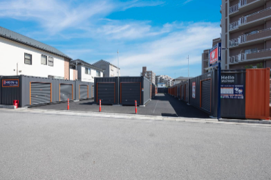 ハローストレージ越谷蒲生西浦｜屋外型トランクルーム