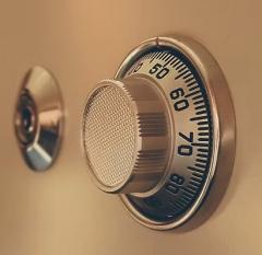 かぎやさんロックオン